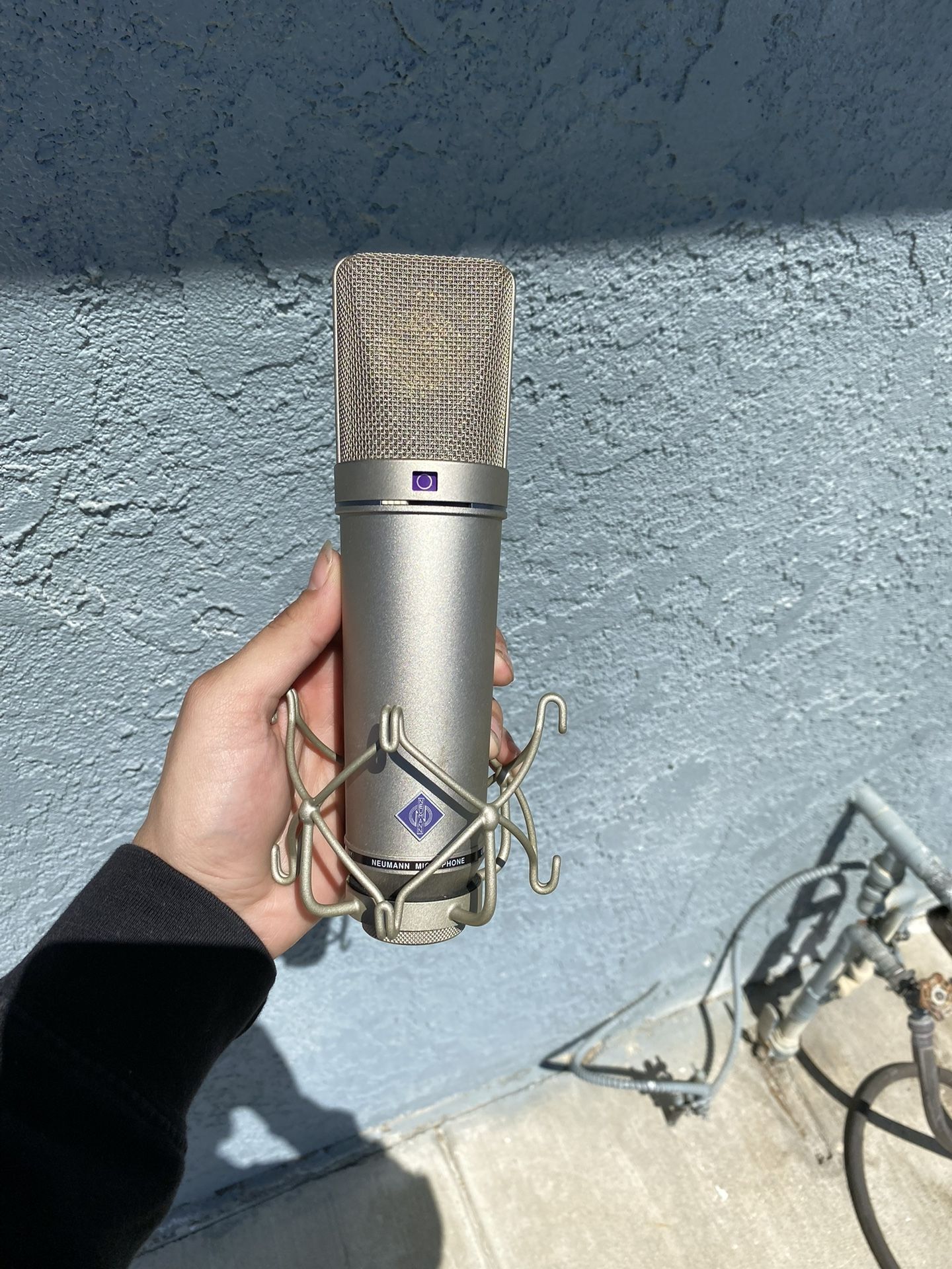 Neumann U87