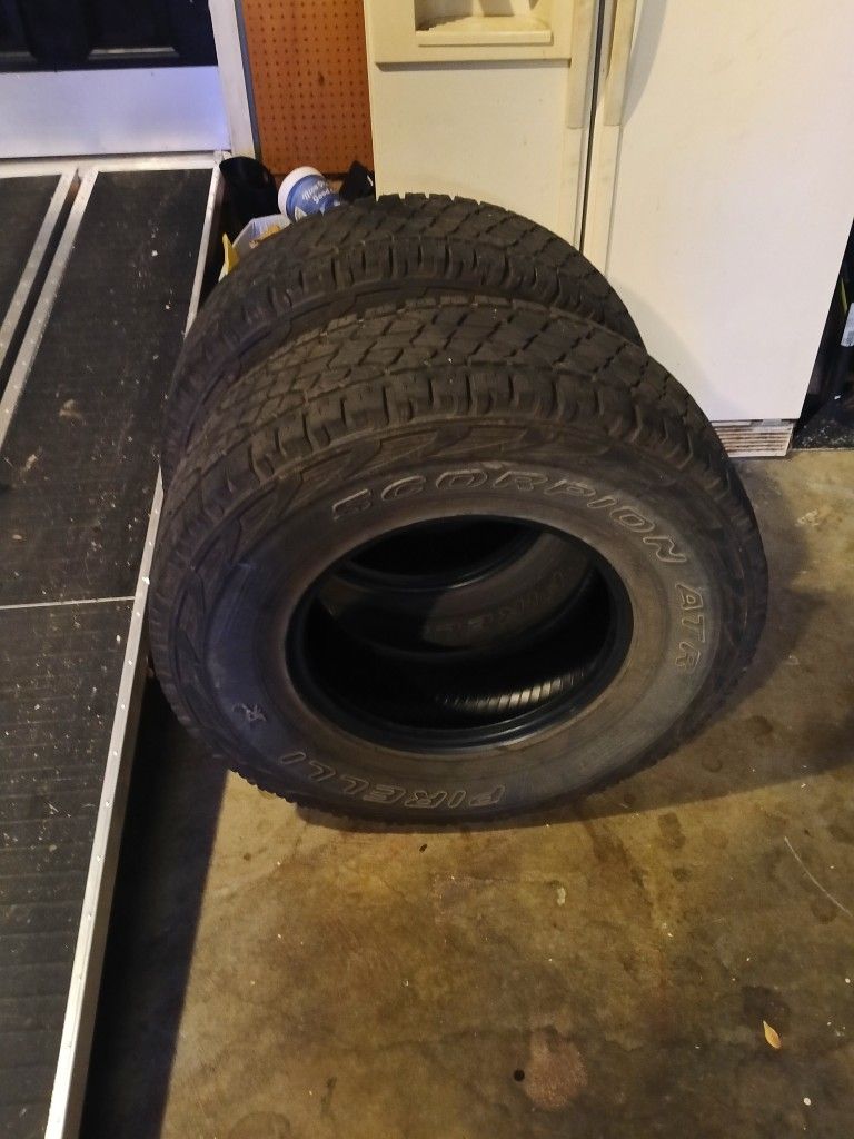 Set Of 2 Pirelli Scorpion 265/75/R16 Tires