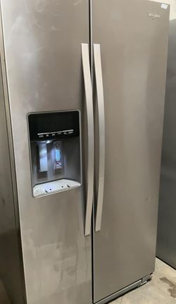 Whirlpool Side By Side Stainless Steel Counter Depth Refrigerator
