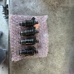 Used set of Lucas 440 cc Injector s