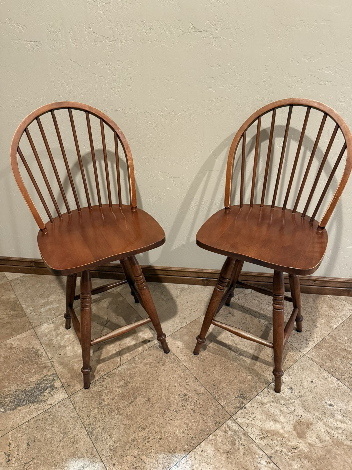 2 Bar Stool Chairs Counter Height - Made In Canada