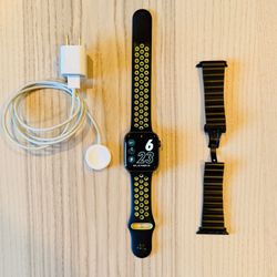 Apple Watch Series 5 Nike 32GB