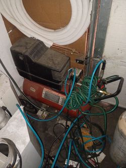 Air Compressor 4 HP 25 Gallon 125 PSI Craftsman