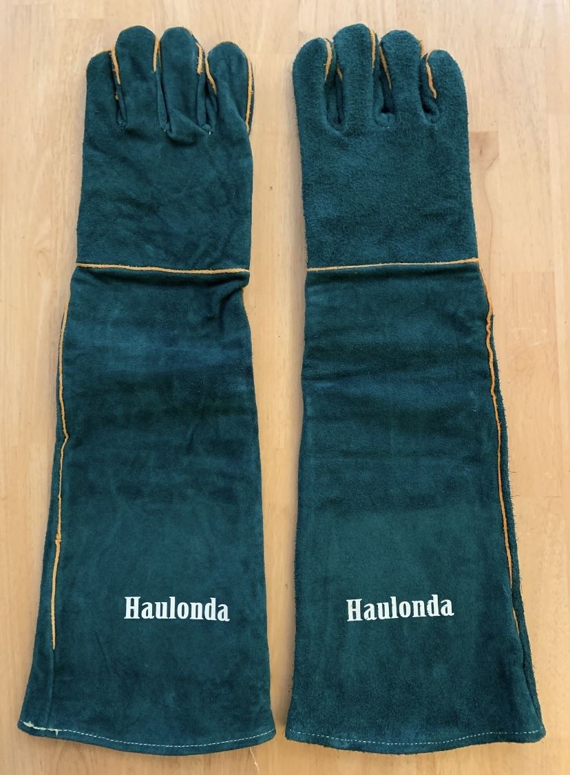 Animal Handling Gloves