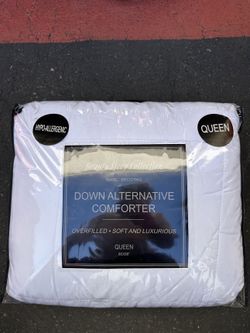 Down Alternative Comforter, Queen, New