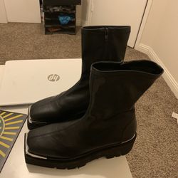 Women’s Black Zip-Up Boots - S: 8
