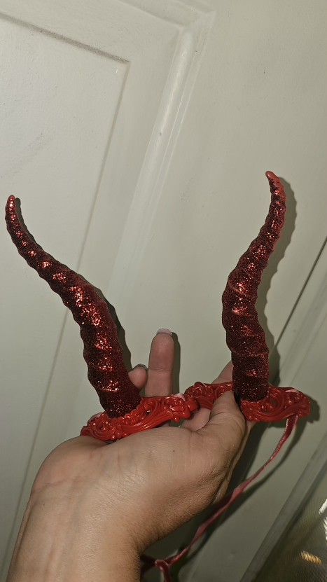 Red Sparkle Horns