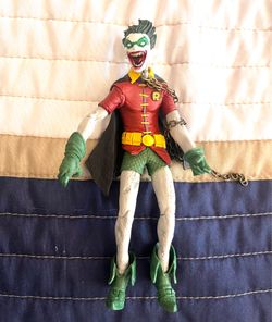 DC Multiverse Fig Robin Jokerized.