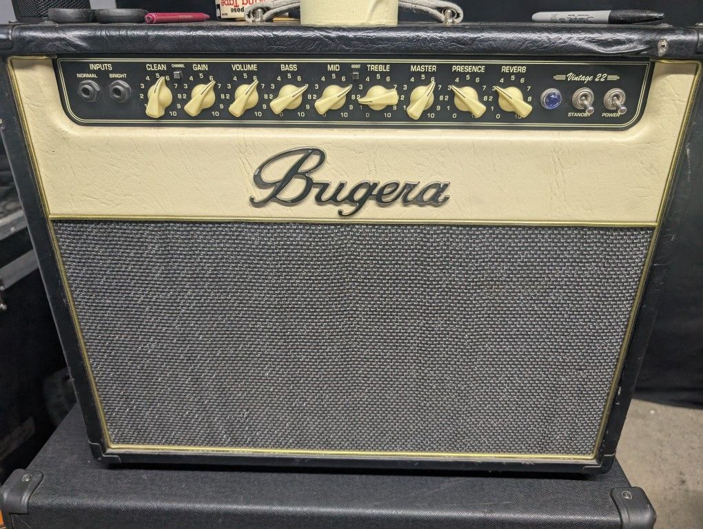 Bugura Vintage 22