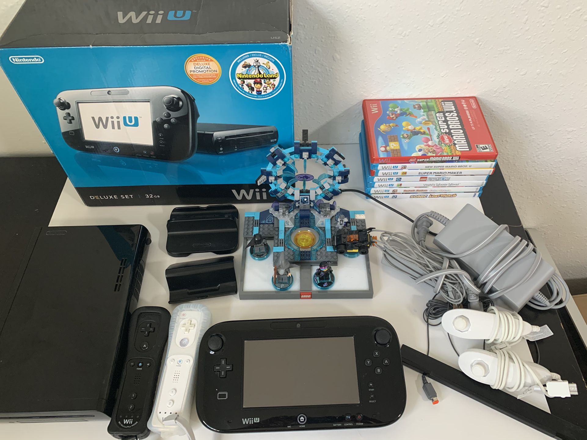 Nintendo Wii U Bundle w/7 Games Video Game System