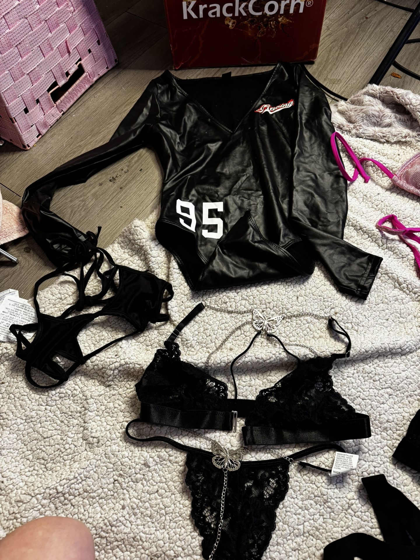 Small Lingerie & Bikini