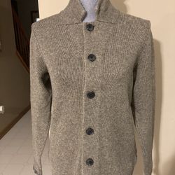 Jack And Jones size small sweater Like new