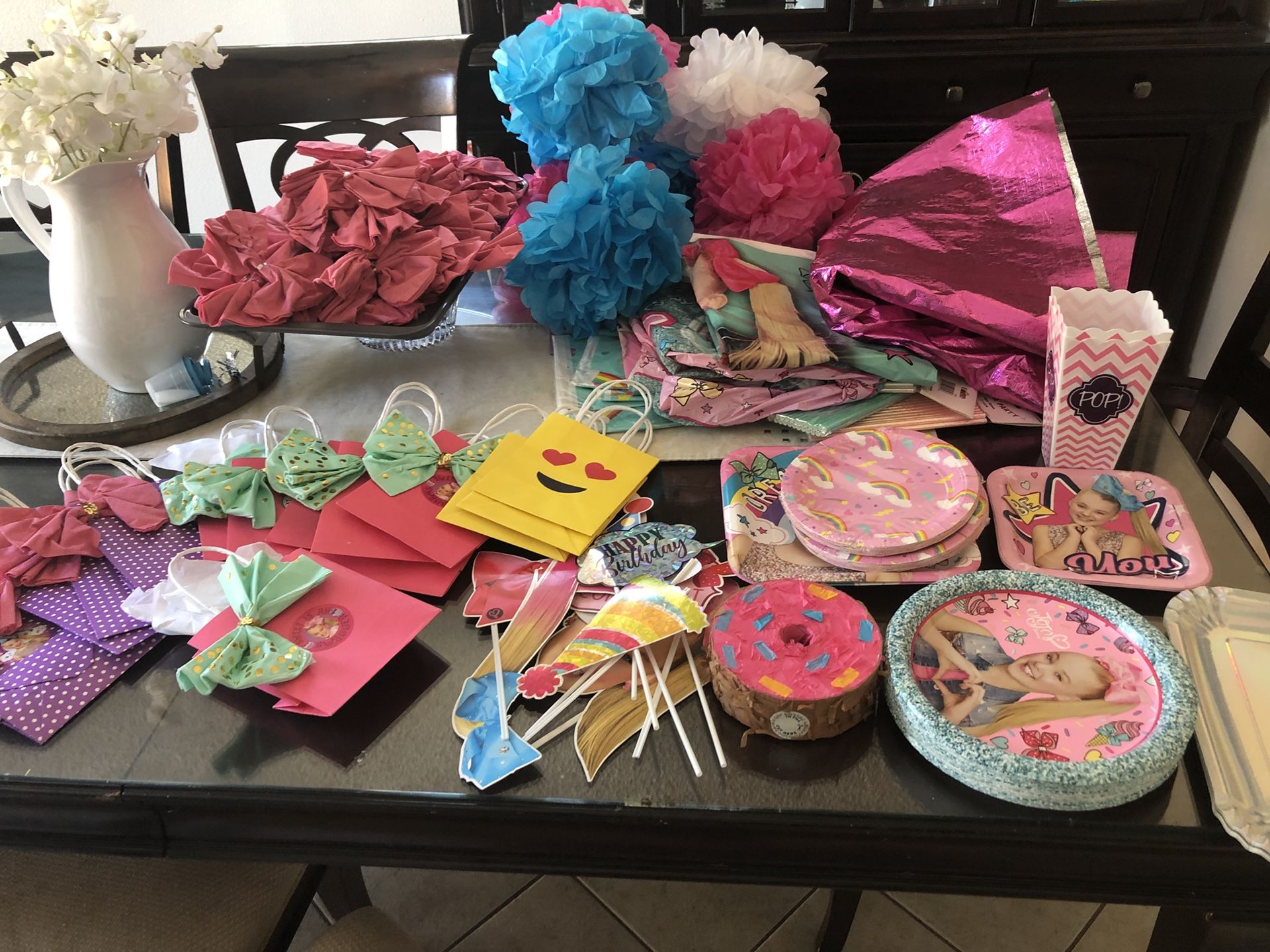 Jojo siwa party supplies
