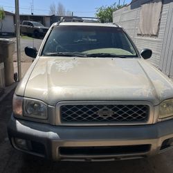 2002 Nissan Pathfinder