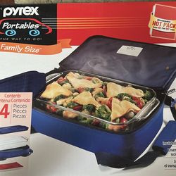 Pyrex portable food carrier