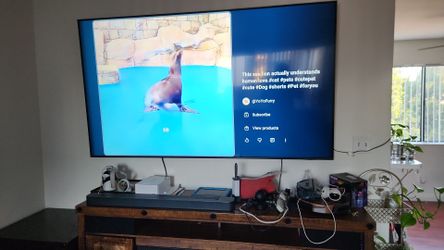 Samsung Crystal UHD 4K Smart 85" TV + JBL 500 Soundbar System with Multibeam and Dolby Atmos