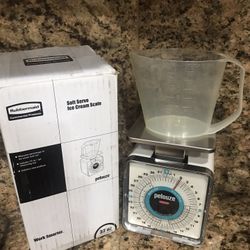 New Scale Pickup In Southwest Bakersfield 