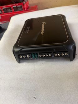 Pioneer GM-D8(contact info removed)W 4 Channel Amplifier