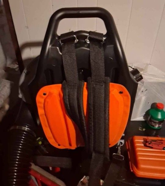 Backpack Leaf Blower 