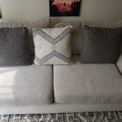 L Shap Sectional Couch