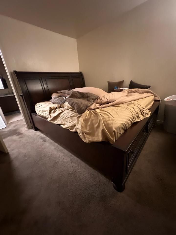 Cal King Bed Frame for Sale in Elk Grove, CA OfferUp