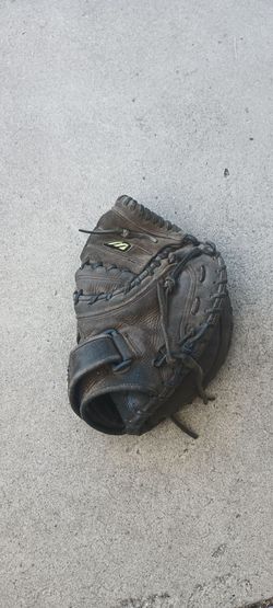 Softball Catcher Glove