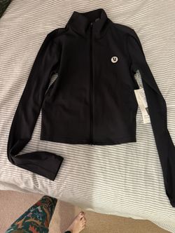 NWT Vouri Full Zip XS