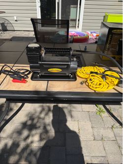 Smittybilt Portable Air Compressor