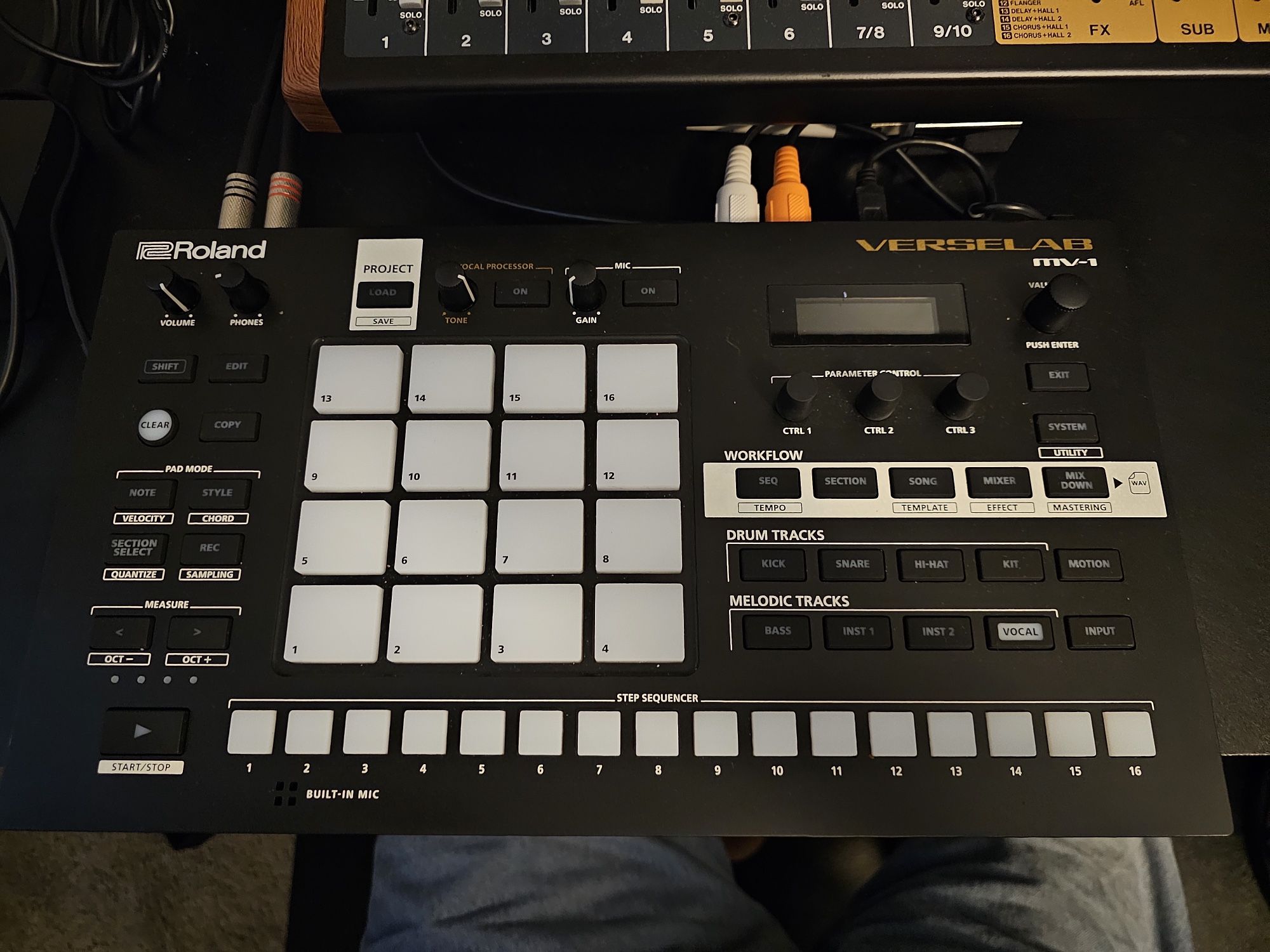 Roland Verselab MV1