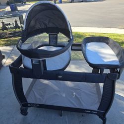 Graco Pack 'n Play Travel Dome XL Playard