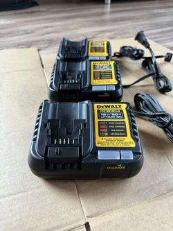 DeWalt 4amp Chargers 25ea