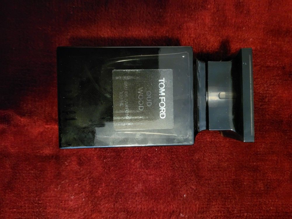 Tomford collection perfume collections.