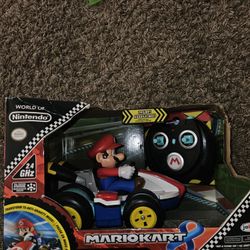 885
World of Nintendo Super Mario Mini Radio Control Kart885
World of Nintendo Super Mario Mini Radio Control Kart