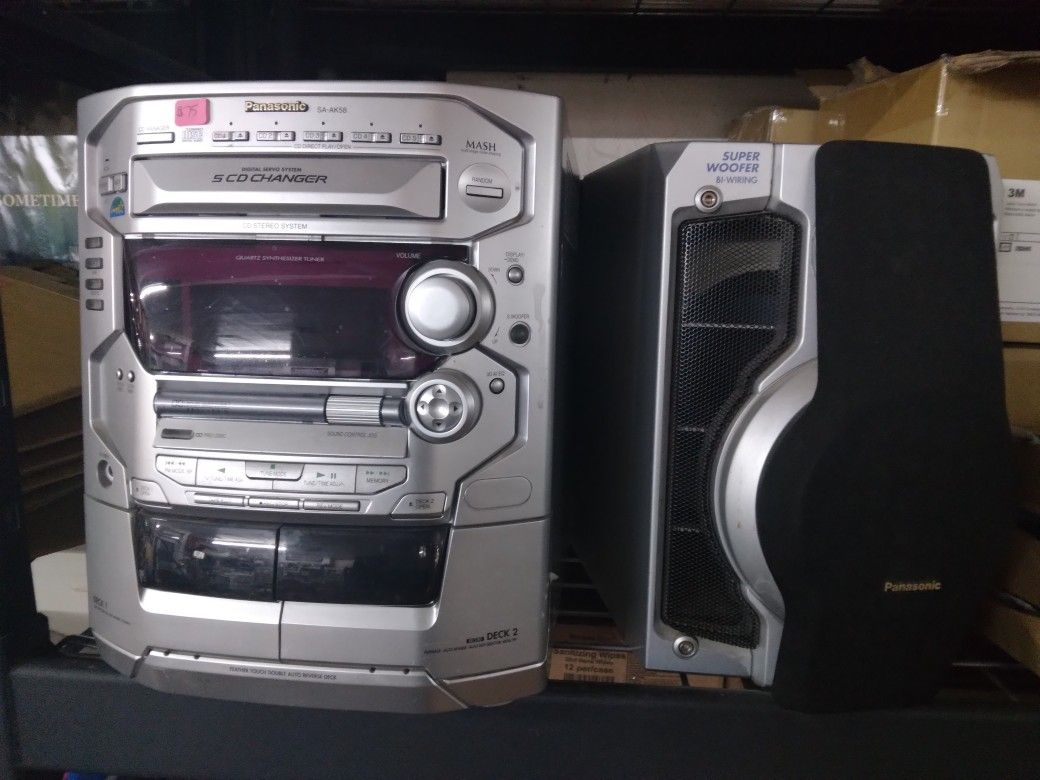 Panasonic Tabletop CD Radio Stereo System 