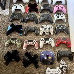 Controlles $10 EACH READ NOTES: (NOT TESTED)  (FOR PARTS) 