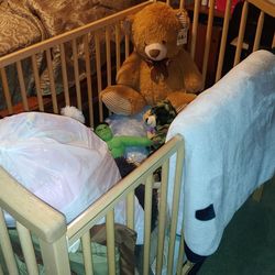 Baby crib