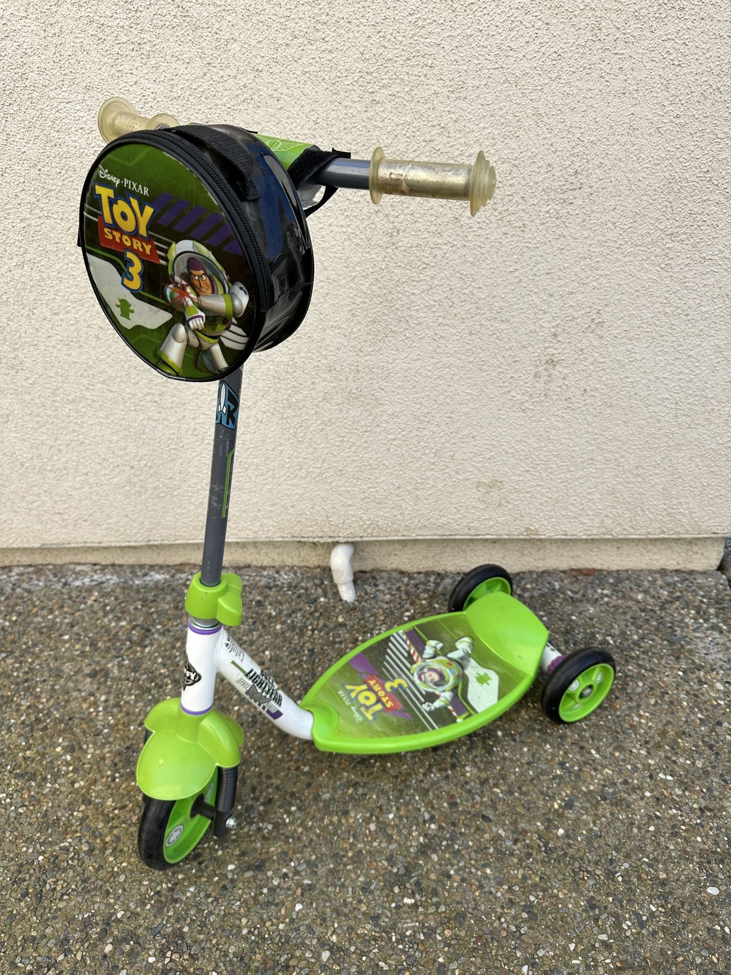 Kids Scooter - Toy Story Buzz Light year