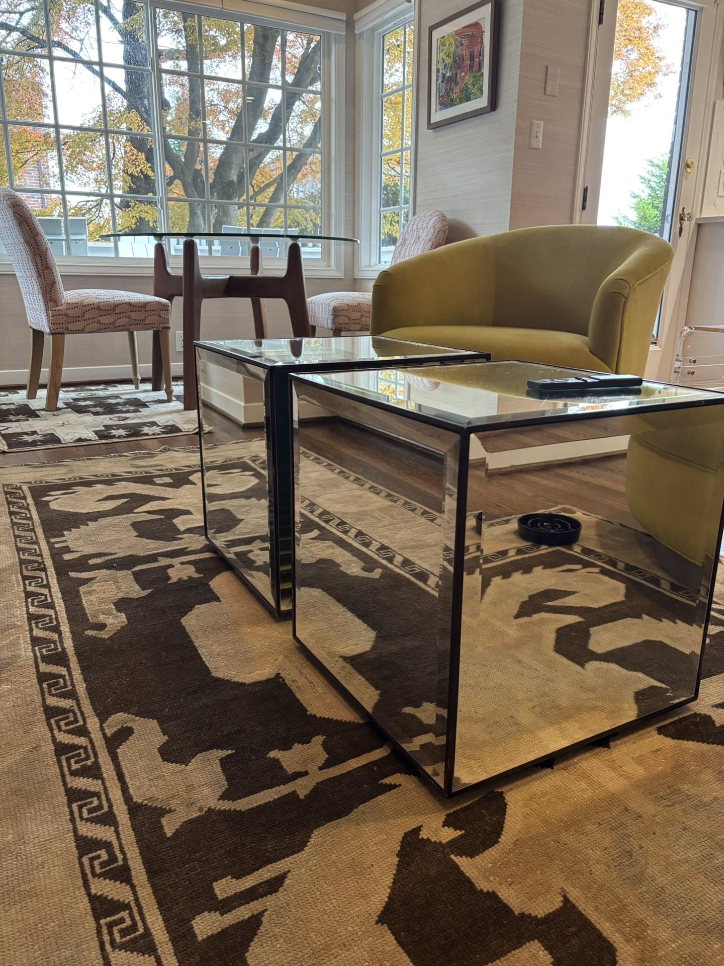 Set Of 2 Mirrored Cube Coffee Table/side Tables 