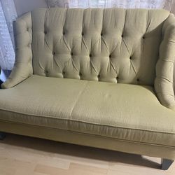Loveseat 