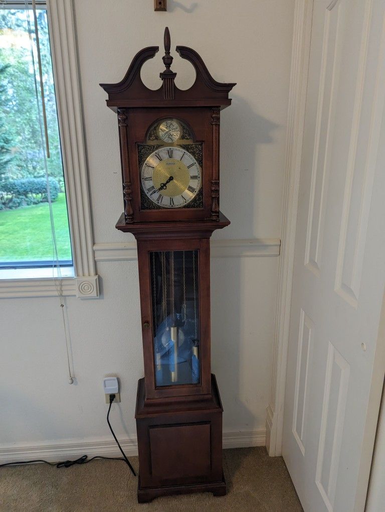 Grandfather Clock Barwick Model 4878