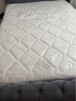 Grey Queen Size Bed set
