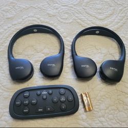 OEM 2015-2020 GM YUKON CHEVY SUBURBAN / TAHOE, ESCALADE Wireless Digital Headphones Remote