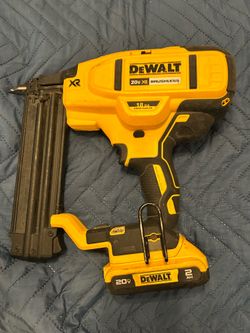 nail gun DCN680