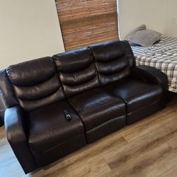 Couch And Loveseat 100$ (Pending 4 Julia)