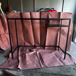 Rounded Triangle Restaurant Corner Table 