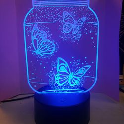 3D Illusion Light..Butterflies In Jar!