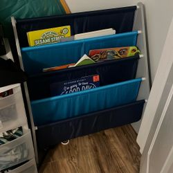 Kids Bookshelf