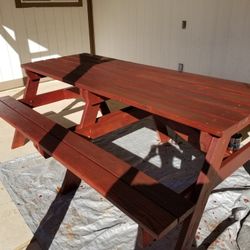 Picnic Table 