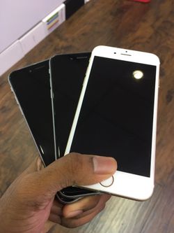 iPhone 6 16GB / 64GB Factory Unlocked Excellent Condition With Free Charger
