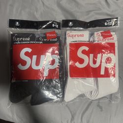 Supreme Socks 